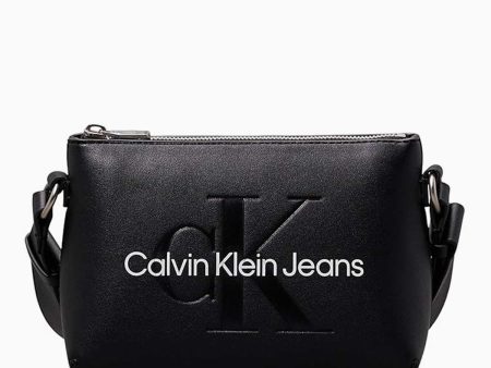 Calvin Klein Jeans Sculpted Camera Pouch Çapraz Askılı Çanta For Sale