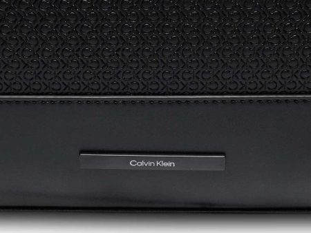 Calvin Klein Modern Bar Slim Laptop Çantası on Sale