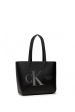 Calvin Klein Sculpted Shopper29 Dyn Kadın Omuz Çantası For Sale