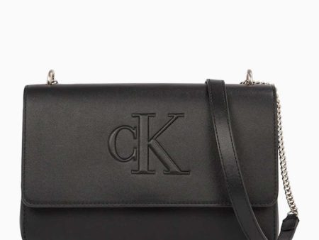 Calvin Klein Sculpted Flap Zincir Detaylı Çapraz Askılı Çanta Fashion